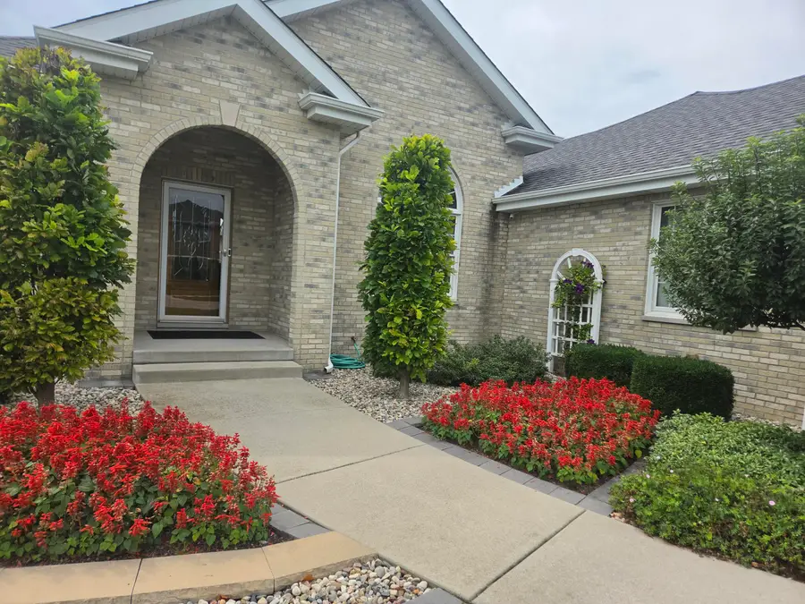 8971 Hibiscus Drive, Saint John, IN 46373 - #3