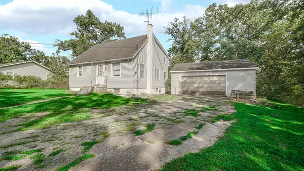 1942 S Colfax Street, Griffith, IN 46319