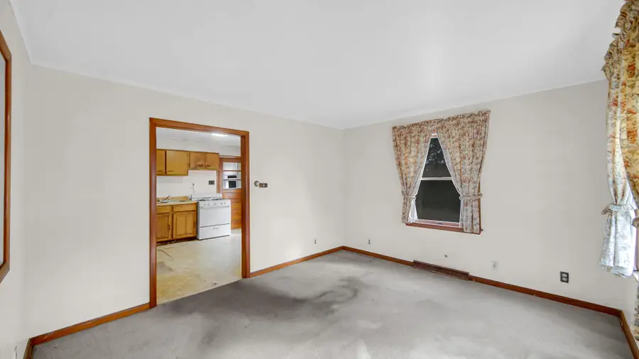 1942 S Colfax Street, Griffith, IN 46319 - #3