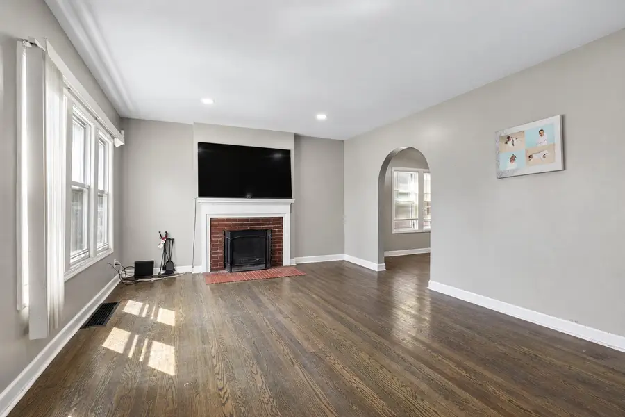 4324 Ivy Street, East Chicago, IN 46312 - #3