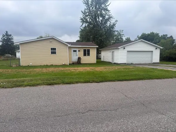 3030 Oak Street, Lake Station, IN 46405