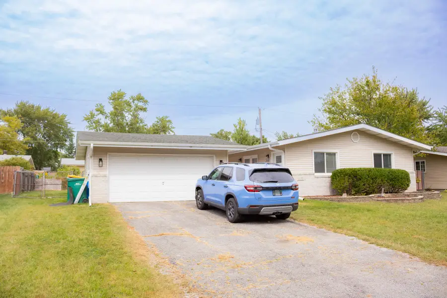 407 Saginaw Drive, Valparaiso, IN 46385 - #3