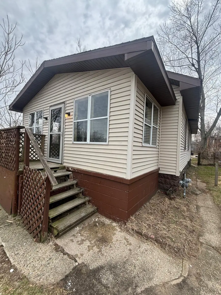 519 Union Street, Michigan City, IN 46360 - #2