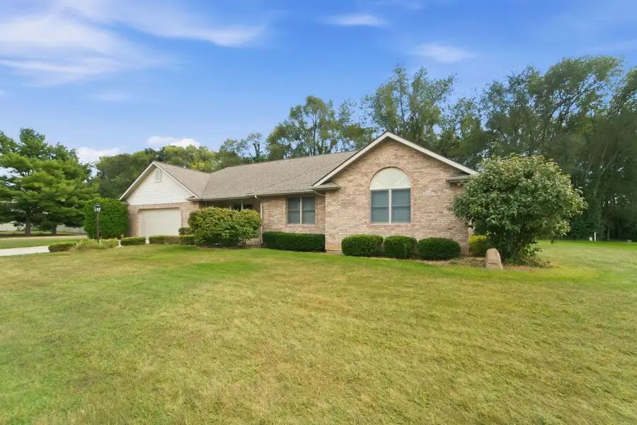 26366 Hummingbird Drive, South Bend, IN 46619 - #3