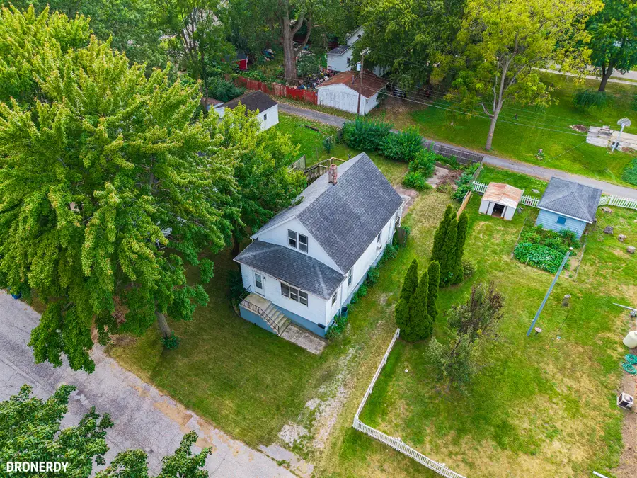2113 Manhattan Street, Michigan City, IN 46360 - #2