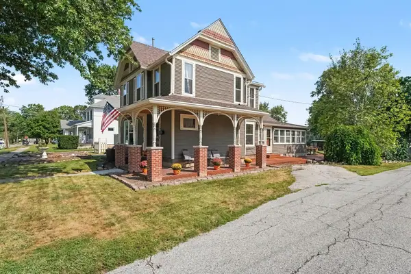 118 S Ridge Street, Crown Point, IN 46307