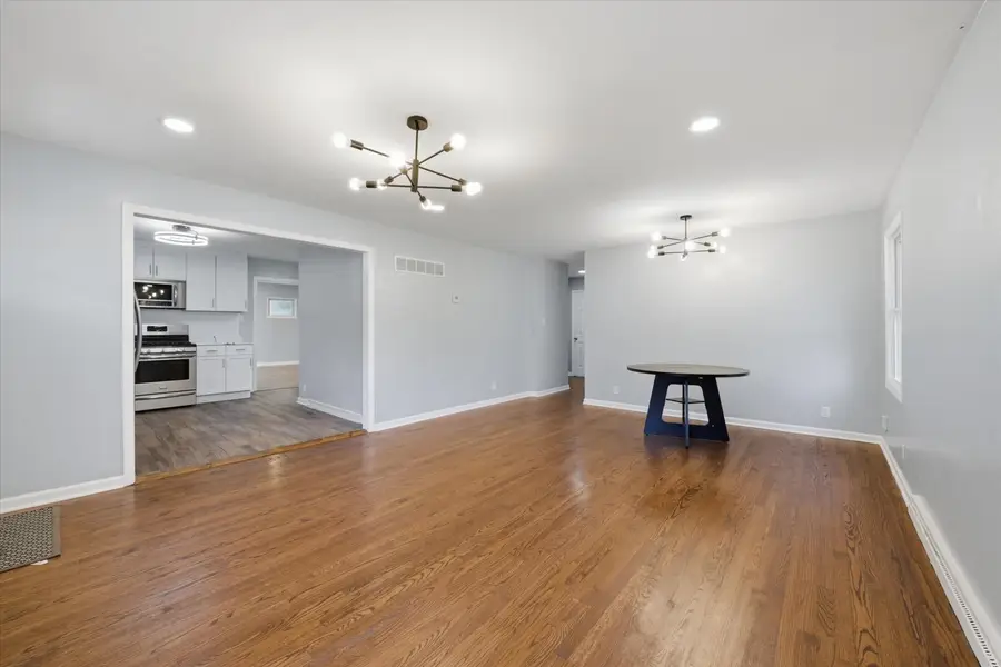 1020 E 61st Place, Merrillville, IN 46410 - #3