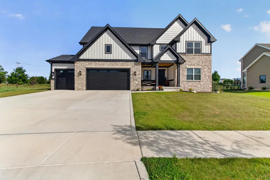 8322 Wyman Drive, Saint John, IN 46373 - #2
