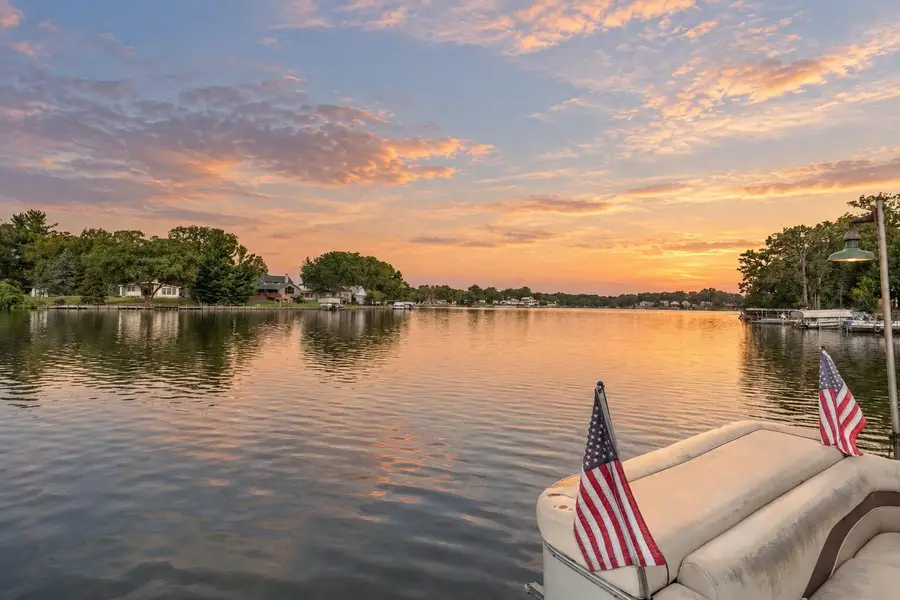 567 S Lakeview Drive, Lowell, IN 46356 - #3