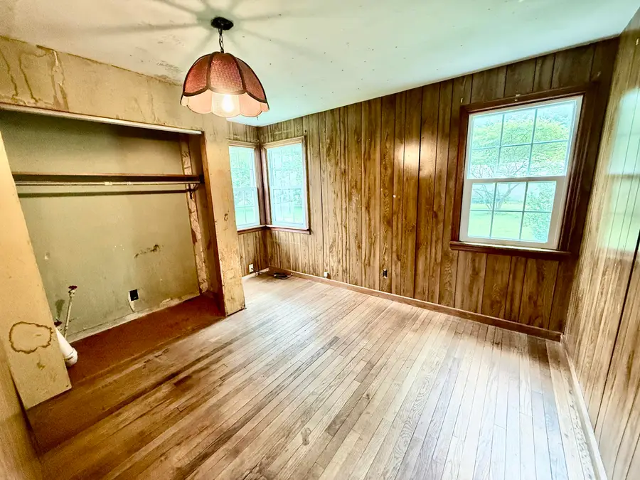 203 E Maple, Medaryville, IN 47957 - #3