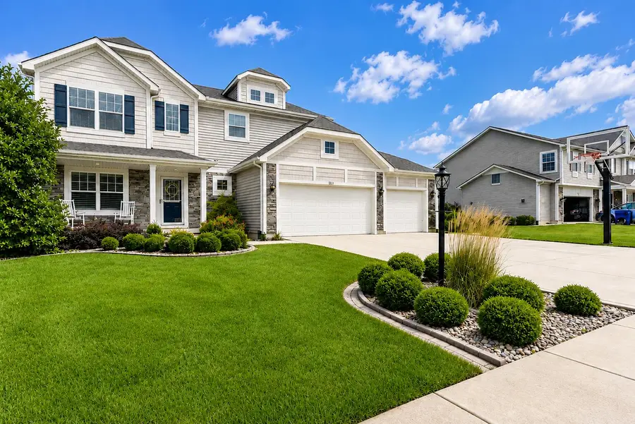 8813 Marquette Street, Saint John, IN 46373 - #2