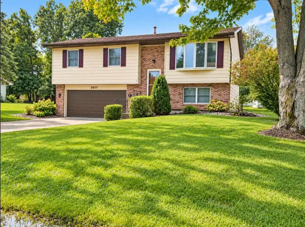 3617 Kingsway Drive, Crown Point, IN 46307