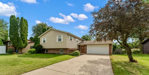 301 Primrose Circle, Chesterton, IN 46304
