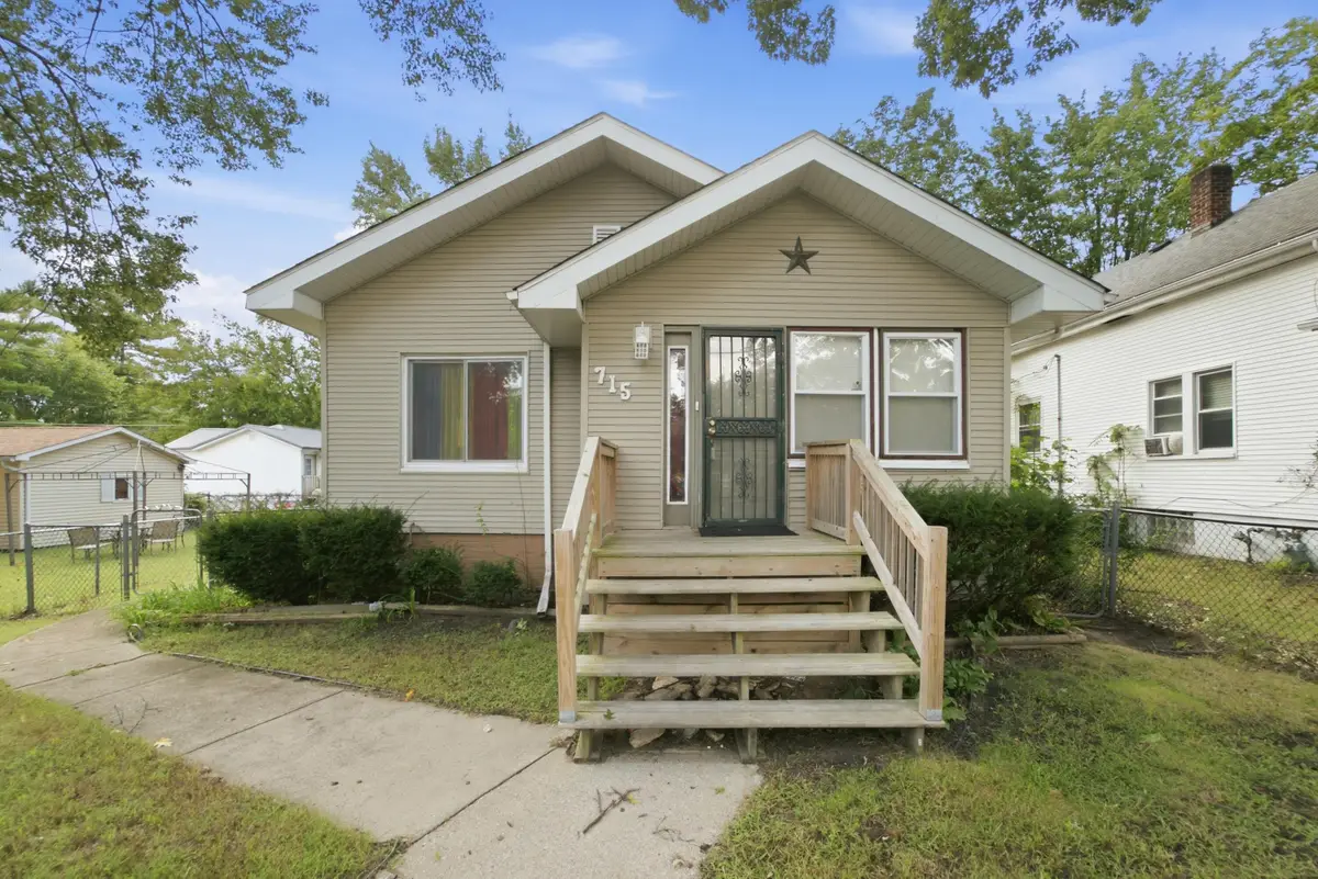 715 Fairfield Avenue, Michigan City, IN 46360 - #1