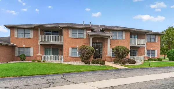 9824 Wildwood Court #1d, Highland, IN 46322