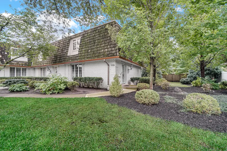 1326 Camellia Drive, Munster, IN 46321 - #2