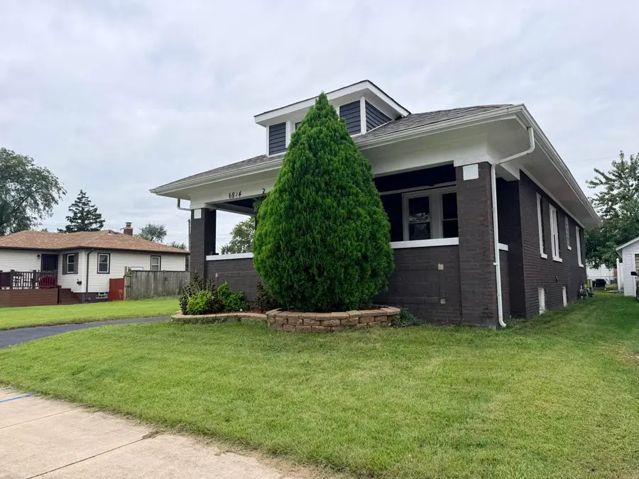 6824 Ontario Avenue, Hammond, IN 46323 - #2