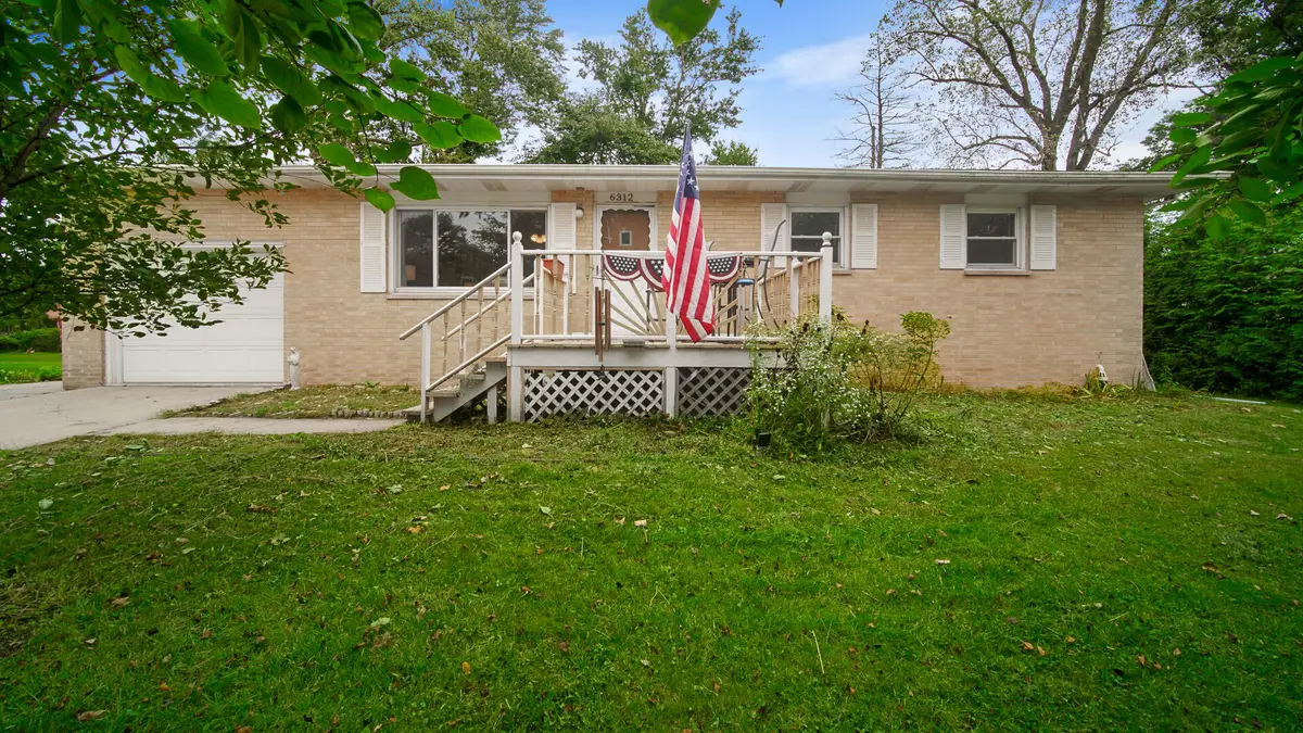 6312 Lakewood Avenue, Portage, IN 46368 - #1
