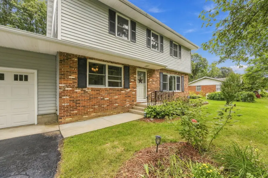 1247 Dogwood Drive, Chesterton, IN 46304 - #3