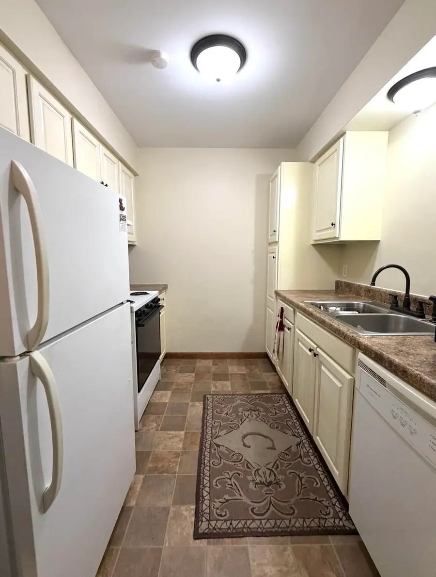 121 N West Street #16, Crown Point, IN 46307 - #2