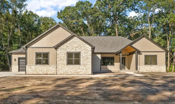 11822 Lilac Street, DeMotte, IN 46310