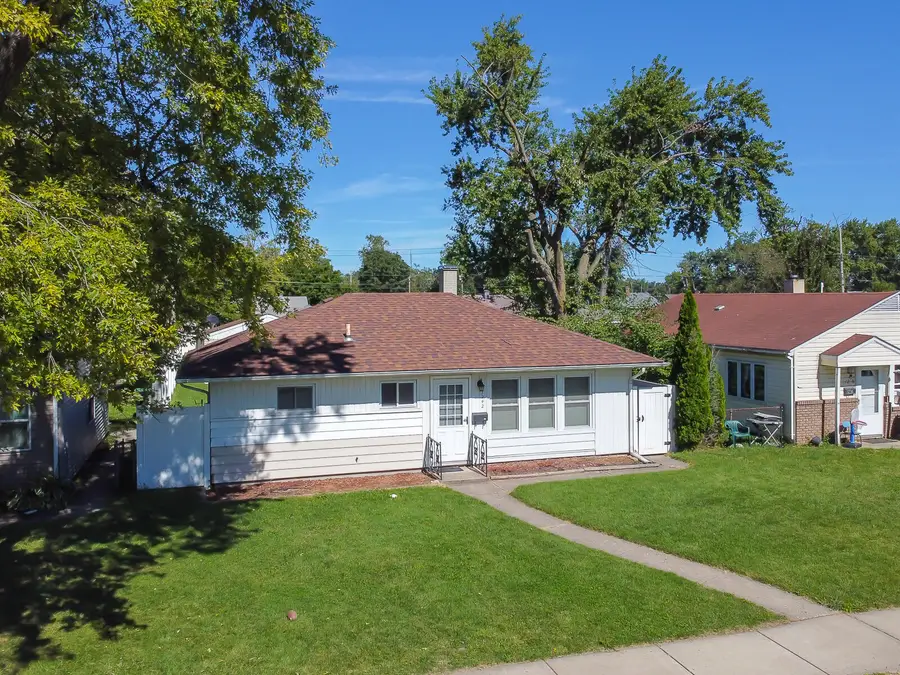 1242 W 1st Place, Hobart, IN 46342 - #2