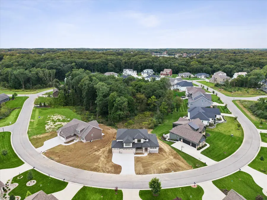 300 W Thistle Road, Valparaiso, IN 46385 - #3
