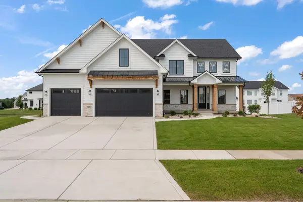 9400 Iris Drive, St. John, IN 46373