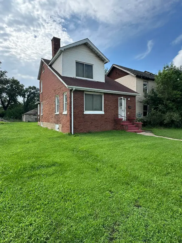 638 Carolina Street, Gary, IN 46402