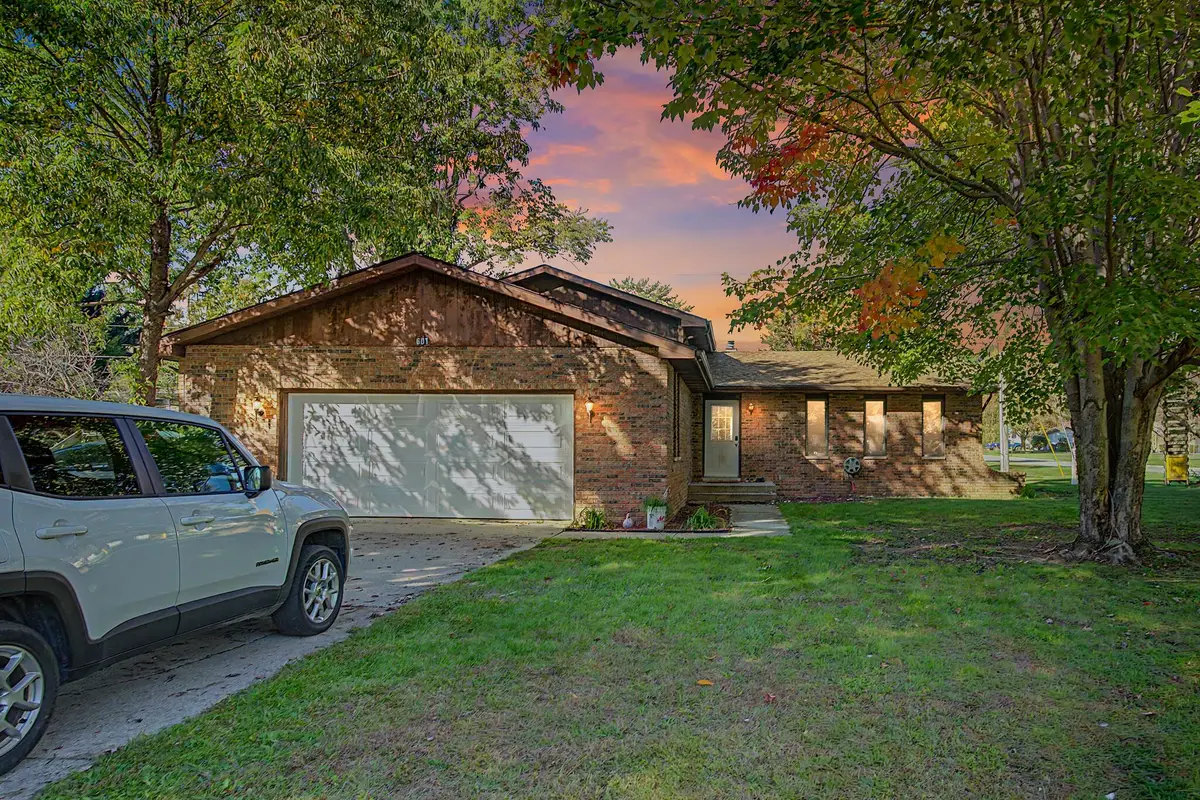 601 Long Bridge Drive, Chesterton, IN 46304 - #1