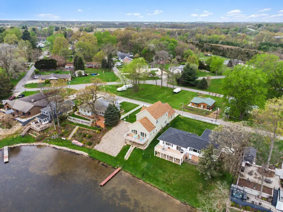 107 Lakeview Drive #A, Walkerton, IN 46574 - #2