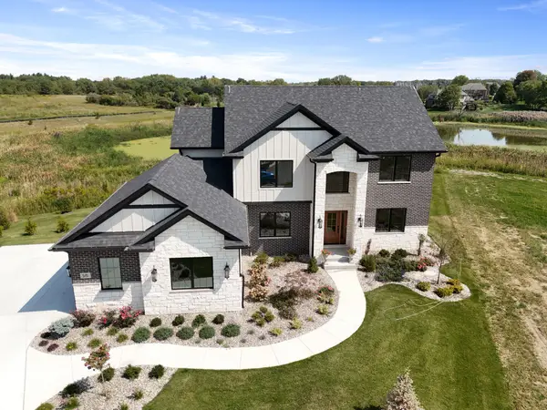 515 Meadow Brooke Lane, Dyer, IN 46311