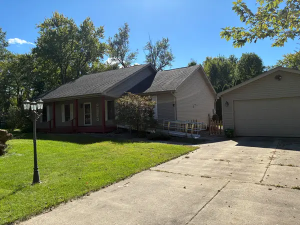 2201 W Morgan Avenue, Chesterton, IN 46304