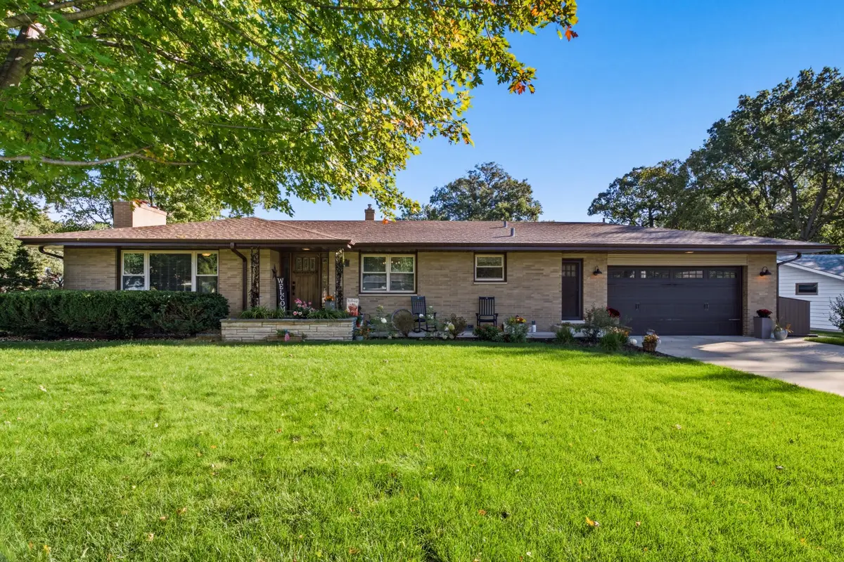 9181 W Springhill Drive, Saint John, IN 46373 - #1