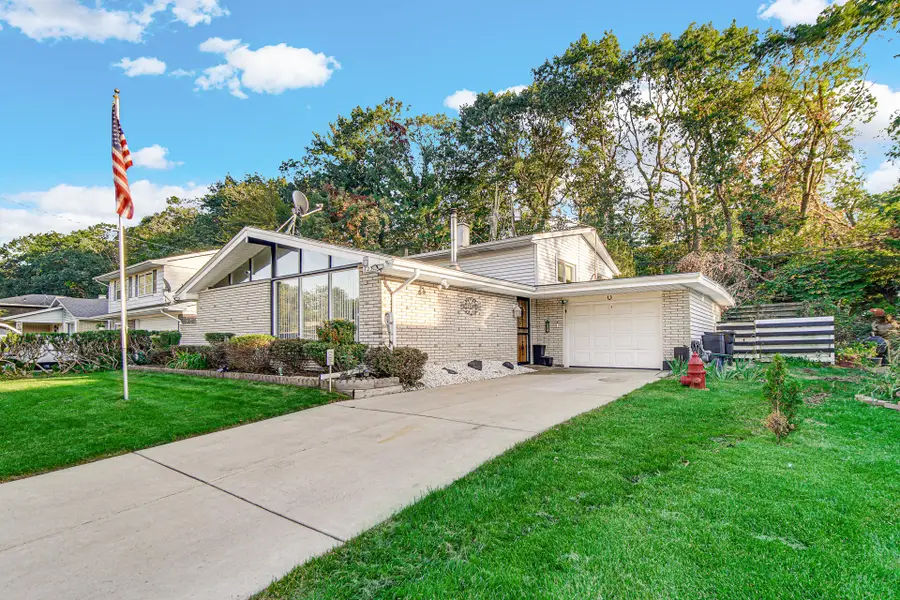8231 Hickory Avenue, Gary, IN 46403 - #2