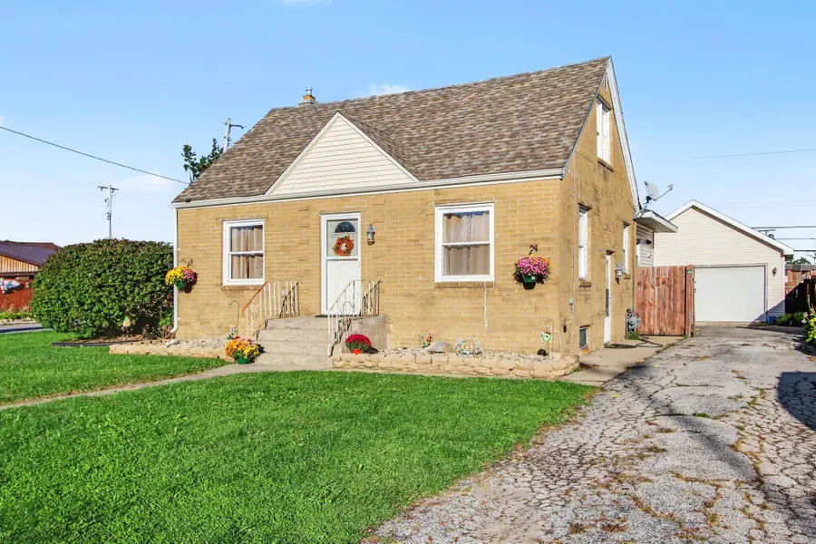 419 N Wisconsin Street, Hobart, IN 46342 - #2