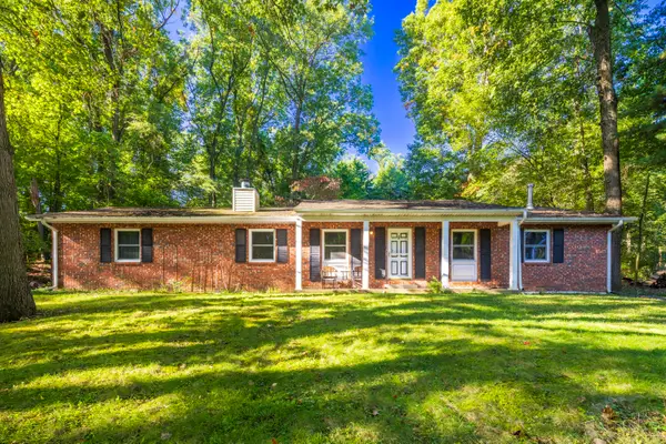 2702 N Goldring Road, La Porte, IN 46350
