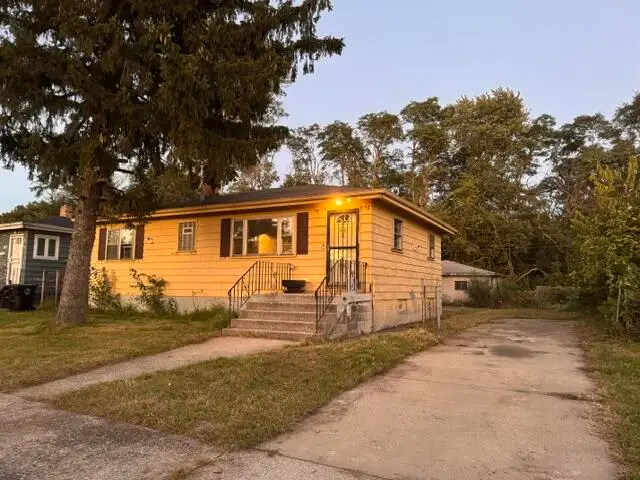 571 Dallas Street, Gary, IN 46406 - #2