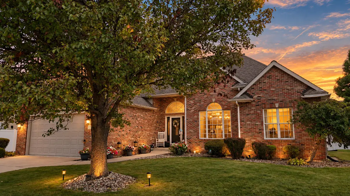 7245 Vale Drive, Schererville, IN 46375 - #1