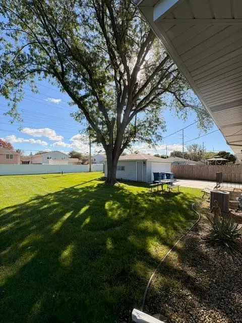 9851 Delaware Place, Highland, IN 46322 - #3