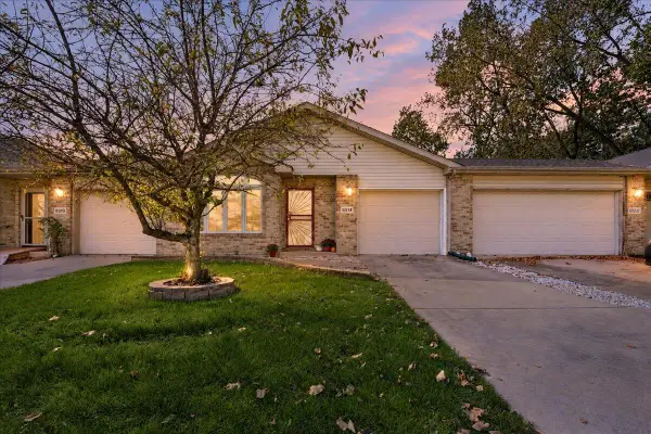 8514 Kleinman Road, Highland, IN 46322