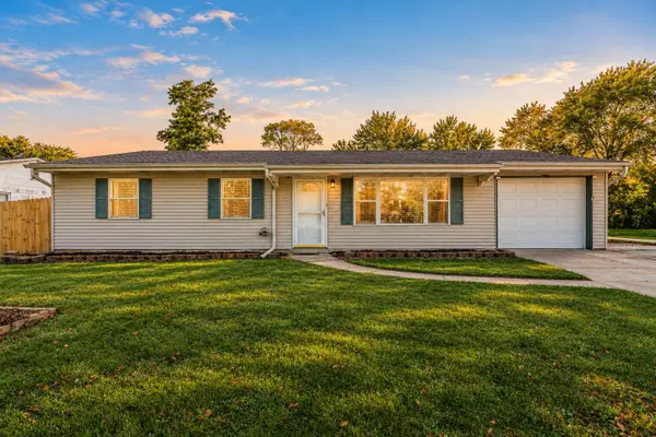 724 Capitol Road, Valparaiso, IN 46385
