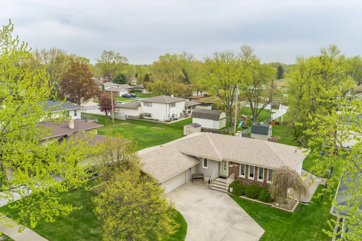 2629 Tulip Tree Lane, Dyer, IN 46311 - #1