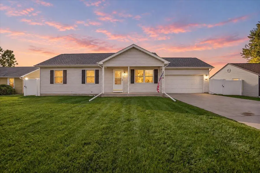 8404 Ellsworth Place, Merrillville, IN 46410 - #2