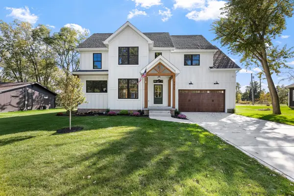 7845 W 77th Avenue, Schererville, IN 46375