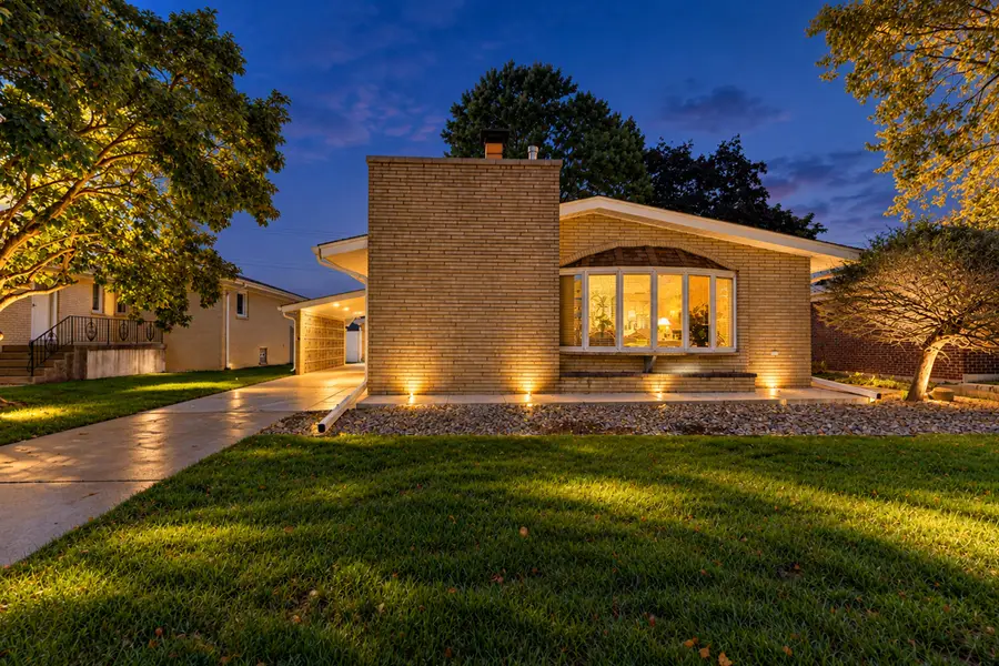 7236 Northcote Avenue, Hammond, IN 46324 - #3