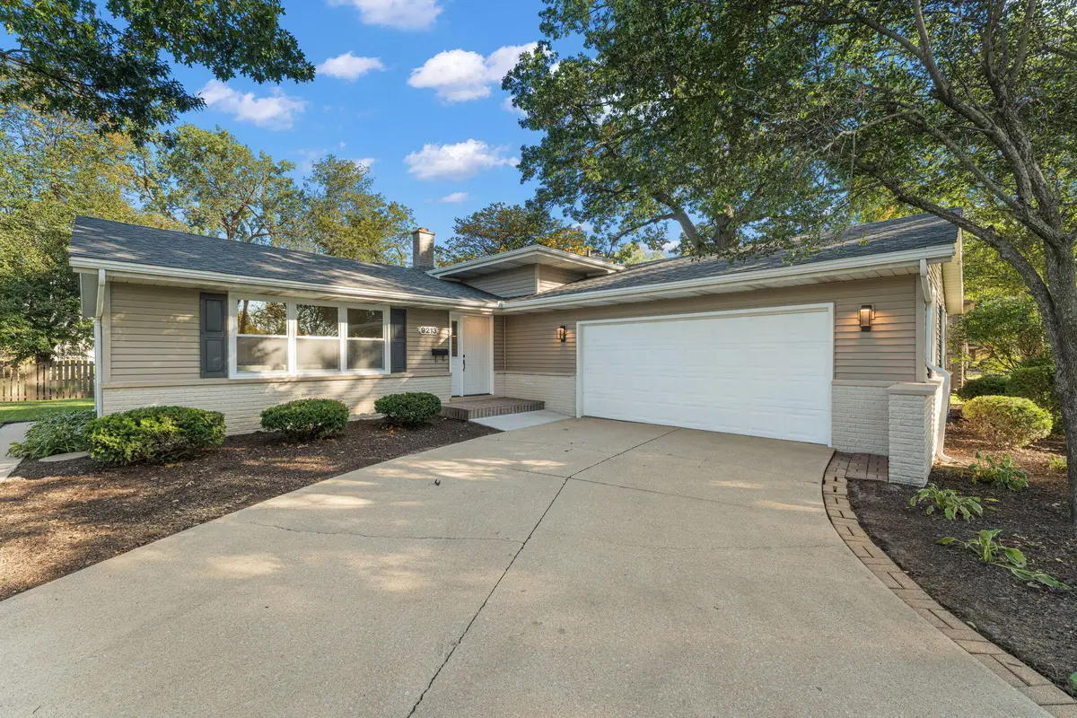 9213 Birch Drive, Munster, IN 46321 - #1