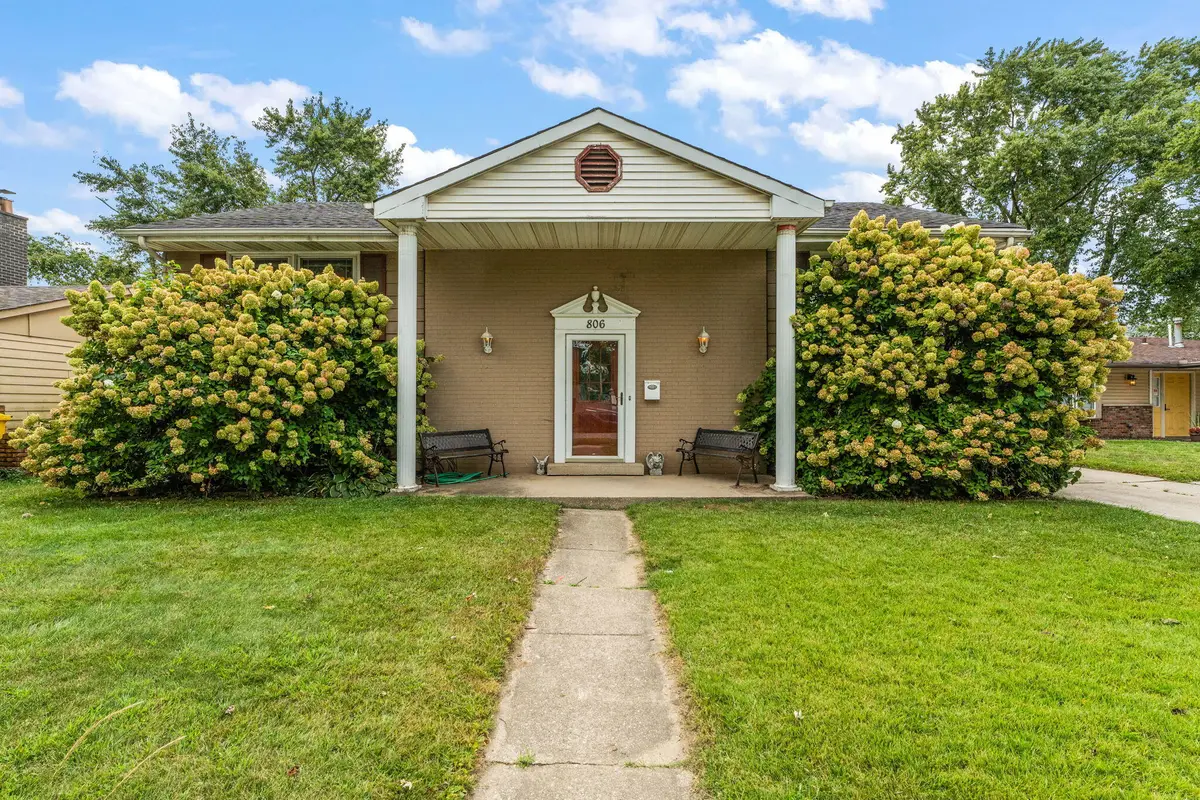 806 N Wheeler Street, Griffith, IN 46319 - #1