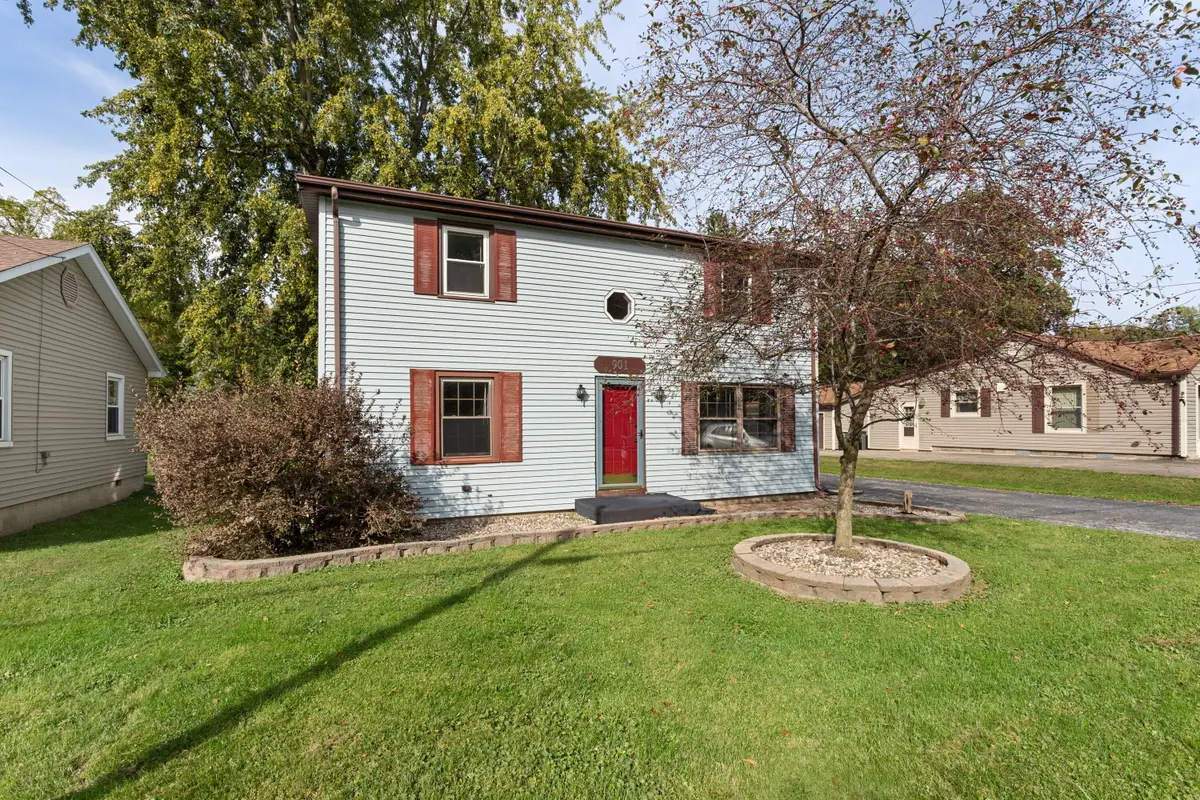 901 Mccord Road, Valparaiso, IN 46383 - #1
