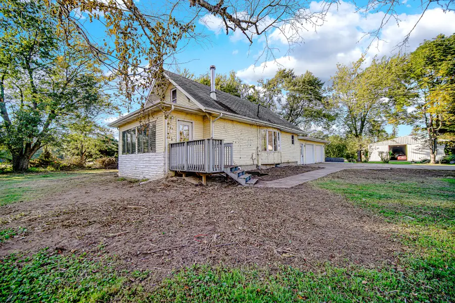 231 E 1200 N, Chesterton, IN 46304 - #3